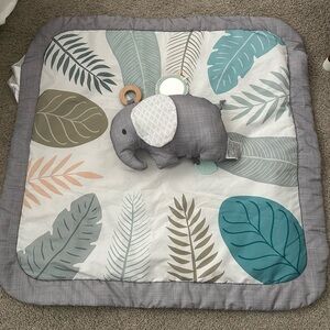 Ingenuity Sprout Spot Baby Milestone Play Mat Tummy Time Gym